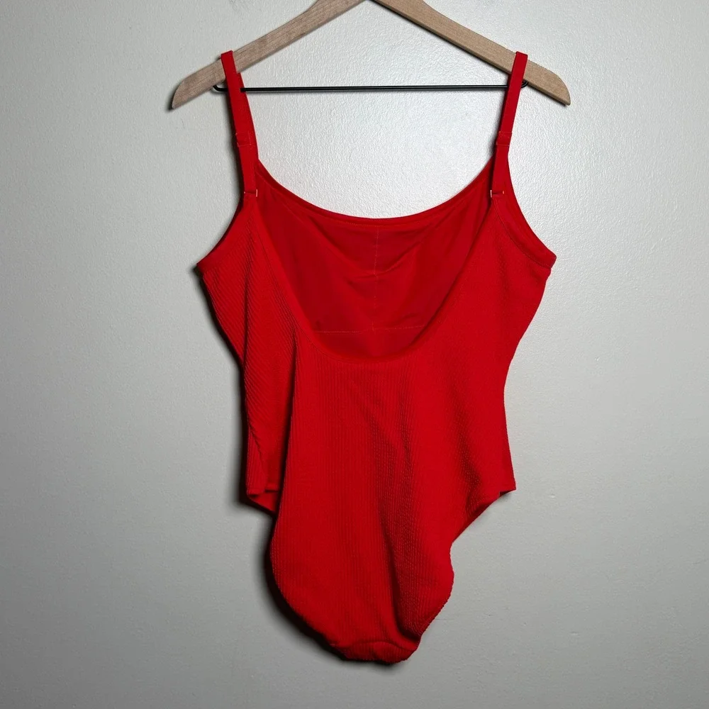 Aerie Women One Piece Full Coverage XL Red Ribbed Texture UPF 50 Adjustable